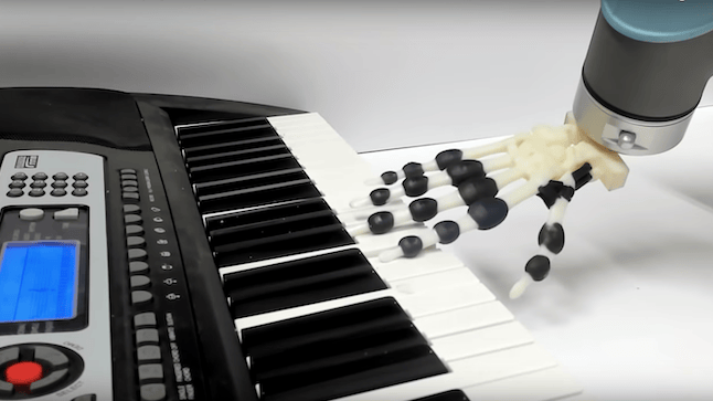 Featured image of Cambridge Researchers 3D Print Piano-Playing Robotic Hand