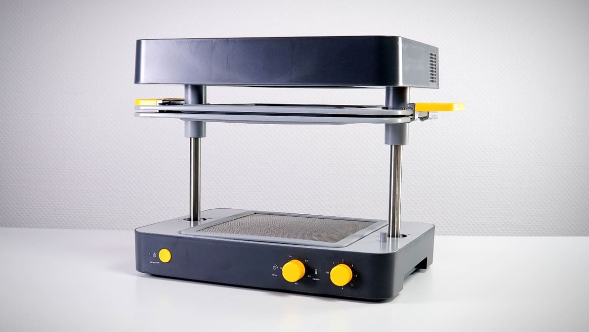 Featured image of Mayku Formbox Vacuum Former: Hands On