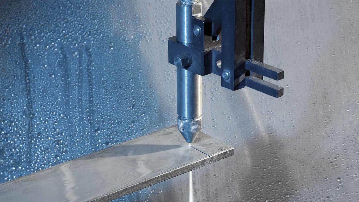 Featured image of CNC Water Jet – All You Need to Know