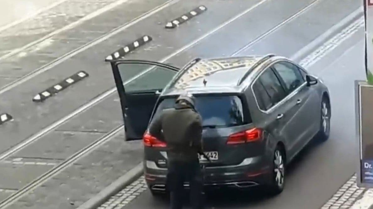 Featured image of Halle Synagogue Attacker Allegedly Built 3D Printed Gun