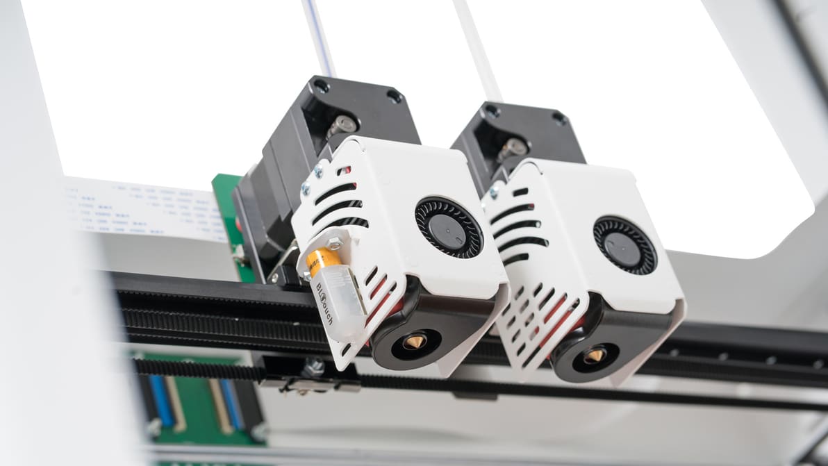 Featured image of Craftbot Introduces New Flow 3D Printers, Including the Huge IDEX-XL