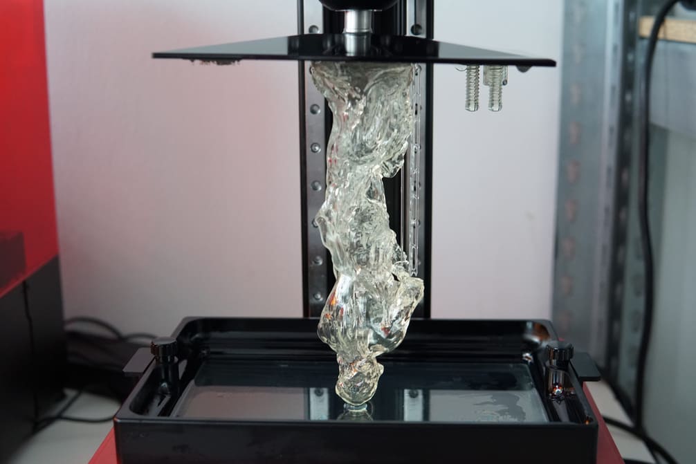 Featured image of How to Clean Resin Prints – 3 Simple Steps
