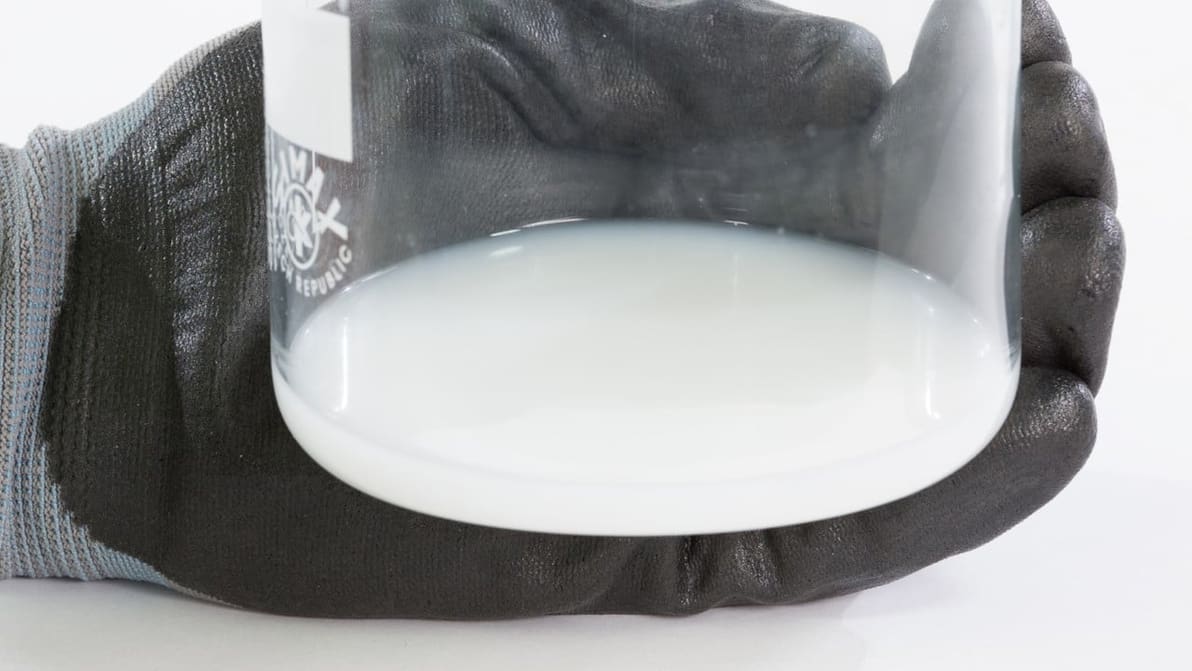 Featured image of ABS Juice, Glue, & Slurry: What Is It & How to Make It?
