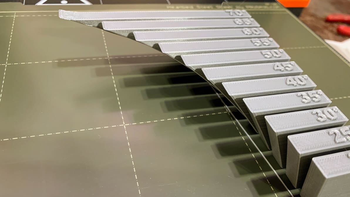 Featured image of 3D Printing Overhang: How to 3D Print Overhangs