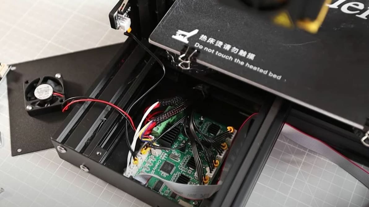 Featured image of Ender 3 (Pro) Firmware Update: How to Install Marlin