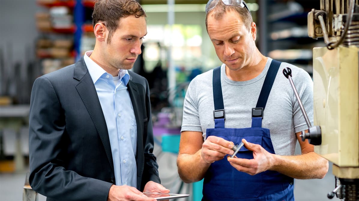 Featured image of Manufacturers’ 5-Step Guide to Adopting Additive Manufacturing