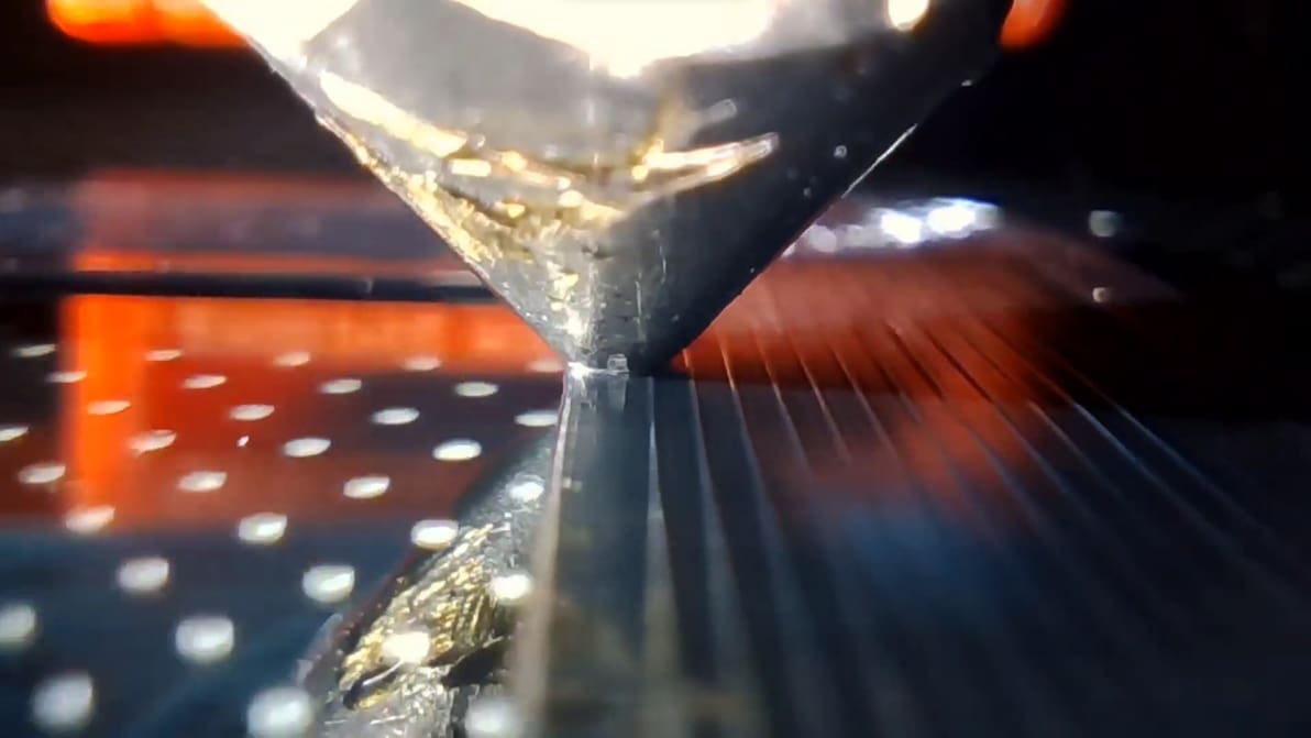 Featured image of Nozzle Cameras Let You Get Up Close and Personal With 3D Prints