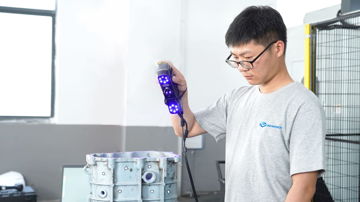 Featured image of Scantech Releases Highly Efficient Palm-Sized 3D Laser Scanner SIMSCAN (Ad)