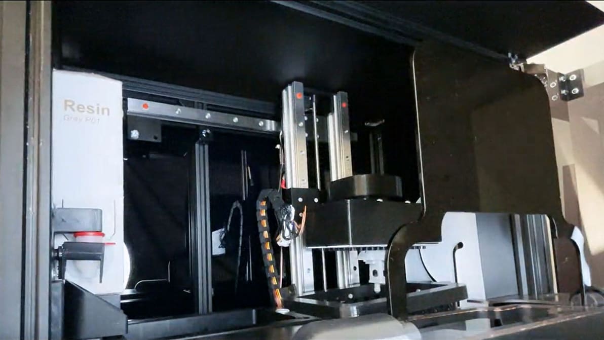 Featured image of SLAminator Swings for the Fences with All-In-One 3D Printer Concept