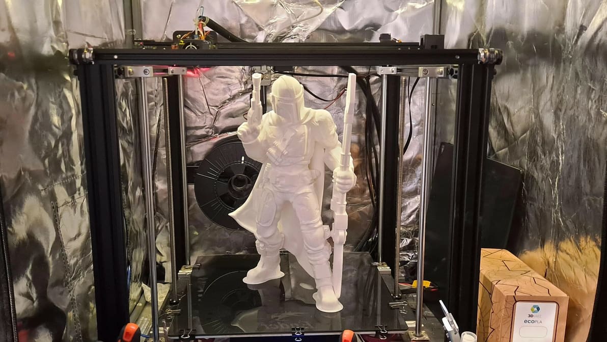 Featured image of What Are the Ender 5 Plus Bed Size & Dimensions?