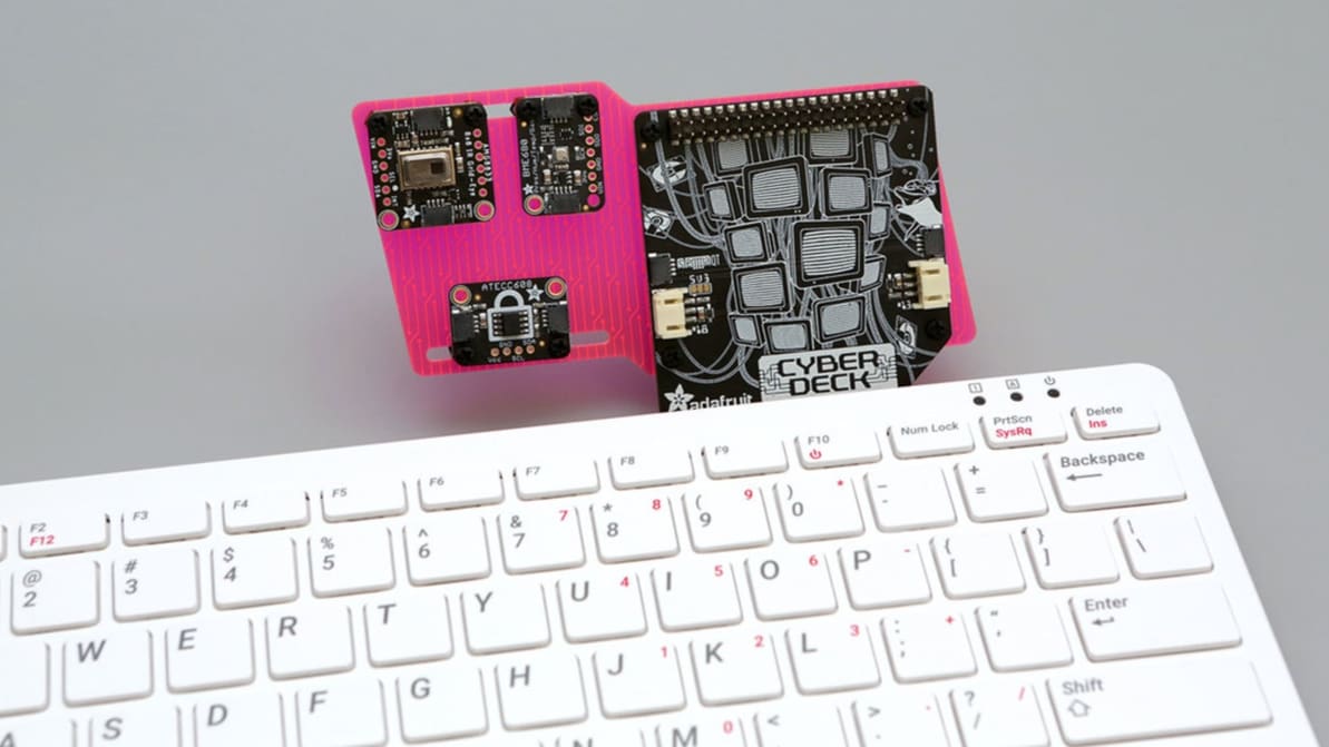 Featured image of Orange Pi 800 vs Raspberry Pi 400: The Differences