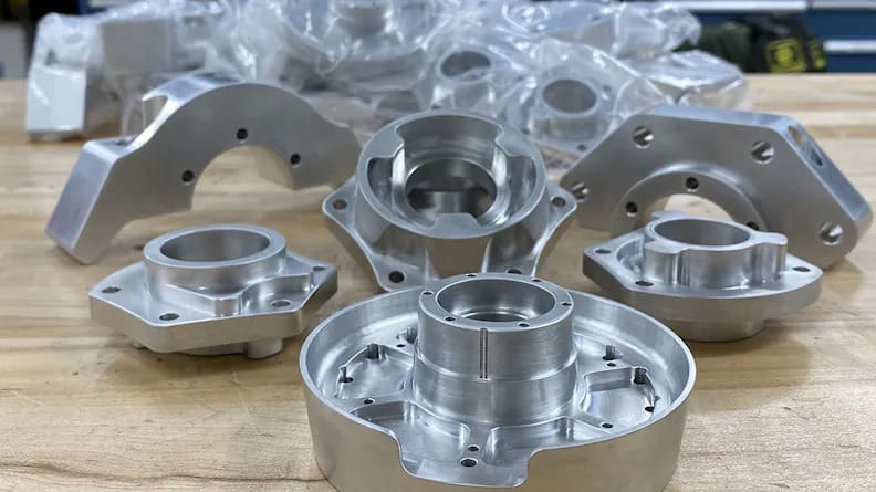 Featured image of Xometry vs MFG.com: The Main Differences
