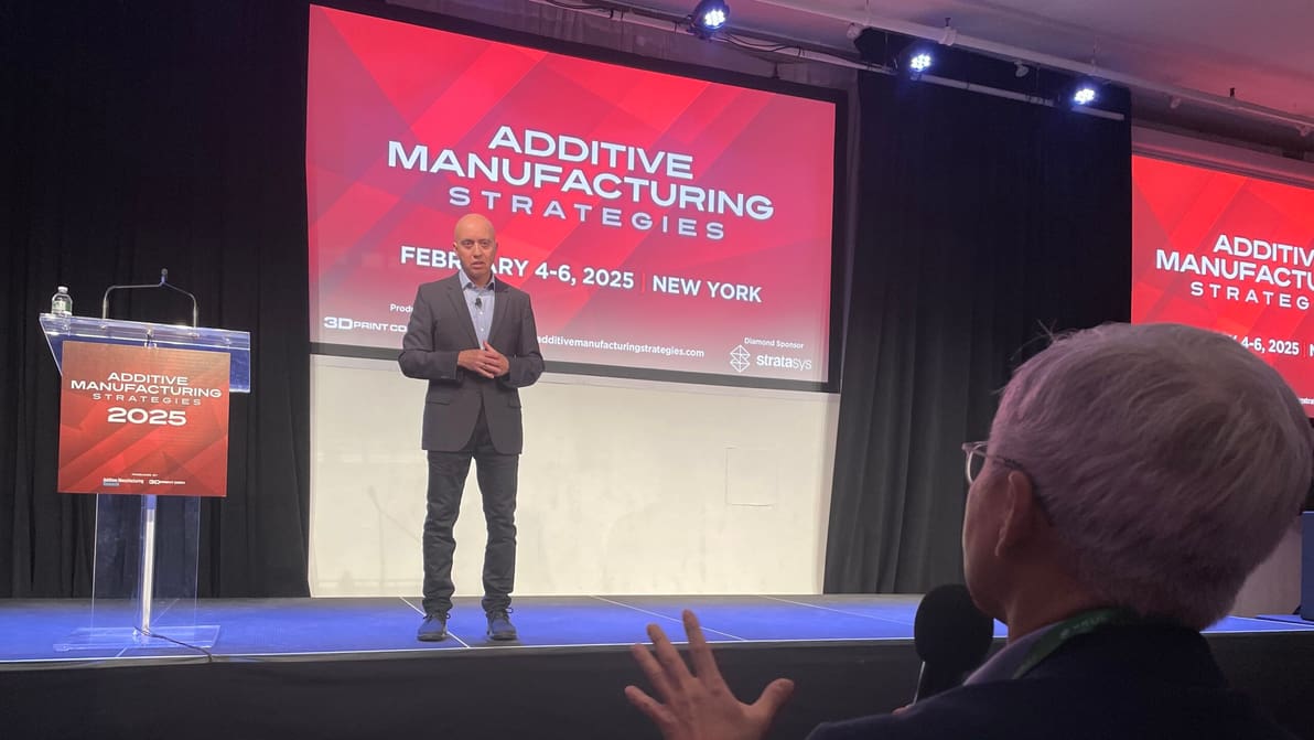 Featured image of Dozens of Additive Manufacturing Industry Leaders Meet to Not Talk About AM