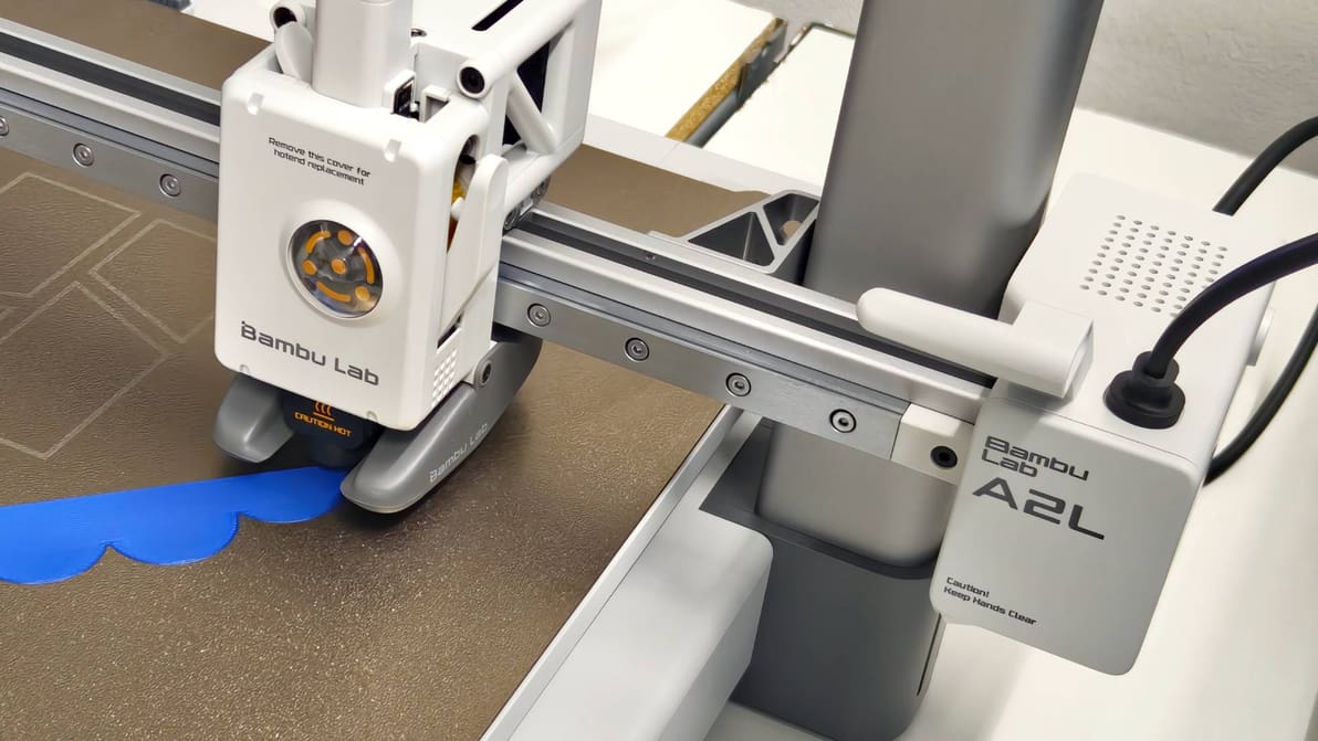 Imagen principal de Nueva Bambu Lab A2L: la impresora 3D de gran formato con funciones de corte y trazado
