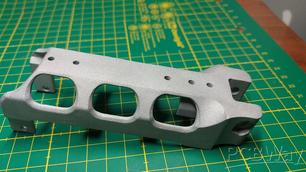 Featured image of Ditch the CNC? Why Engineers Are Using PCBWay Metal 3D Printing for End-Use Tooling