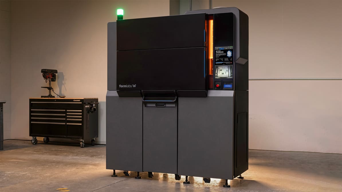 Featured image of Formlabs Fuse X1: Neues SLS-System liefert dreifachen Durchsatz bei halben Produktionskosten
