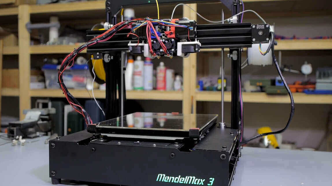 Featured image of MendelMax 3 Review: A Truly Hardcore 3D Printer