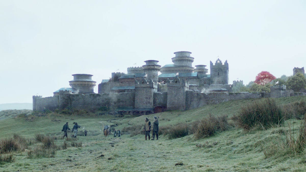 Featured image of Winterfell from Game of Thrones is 3D Printed in Cement