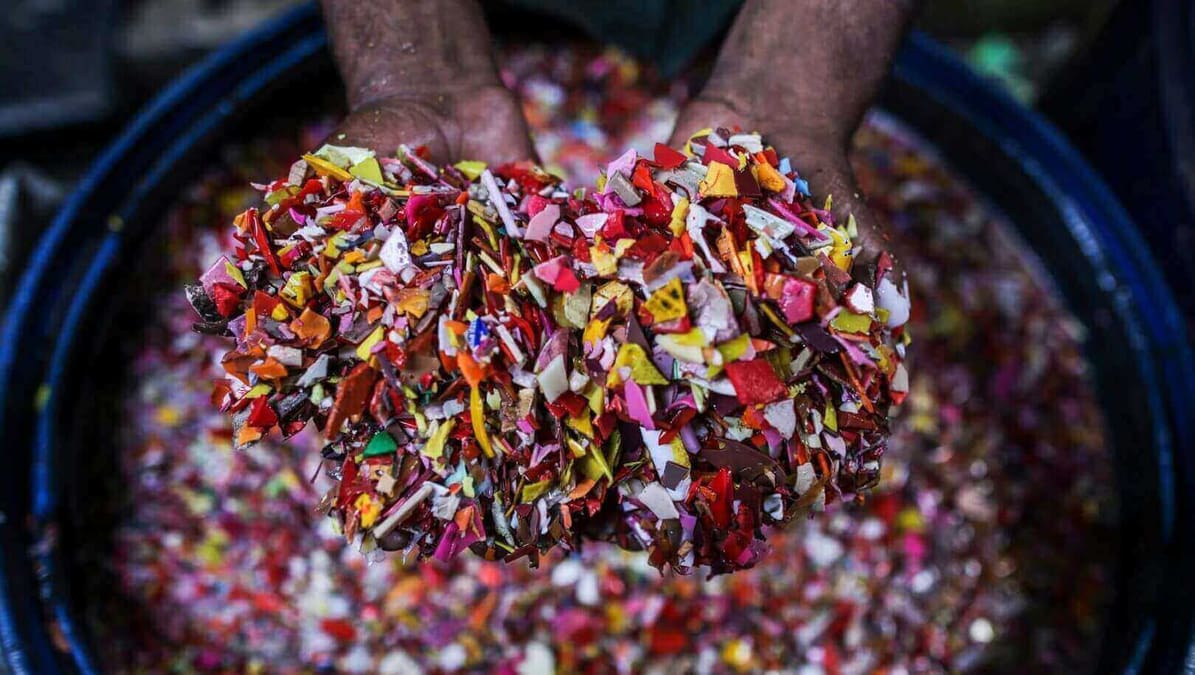 Featured image of Protoprint Tackles Poverty & Pollution with Recycled Plastic Filament