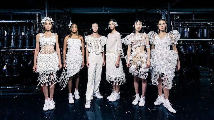 Featured image of “Beeing Human”: A 3D Printed Clothing Line Inspired by Honeycombs