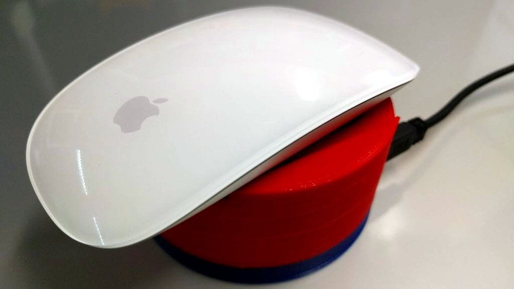 Featured image of Mouse Wiggler Made with Arduino and 3D Printing