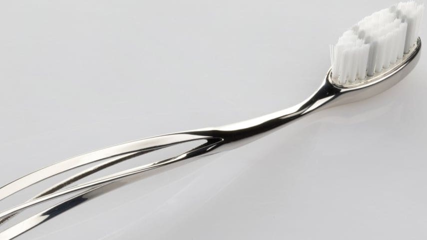 Featured image of Oral Hygiene for the 1%: Zare 3D Prints Bespoke Metal Toothbrush