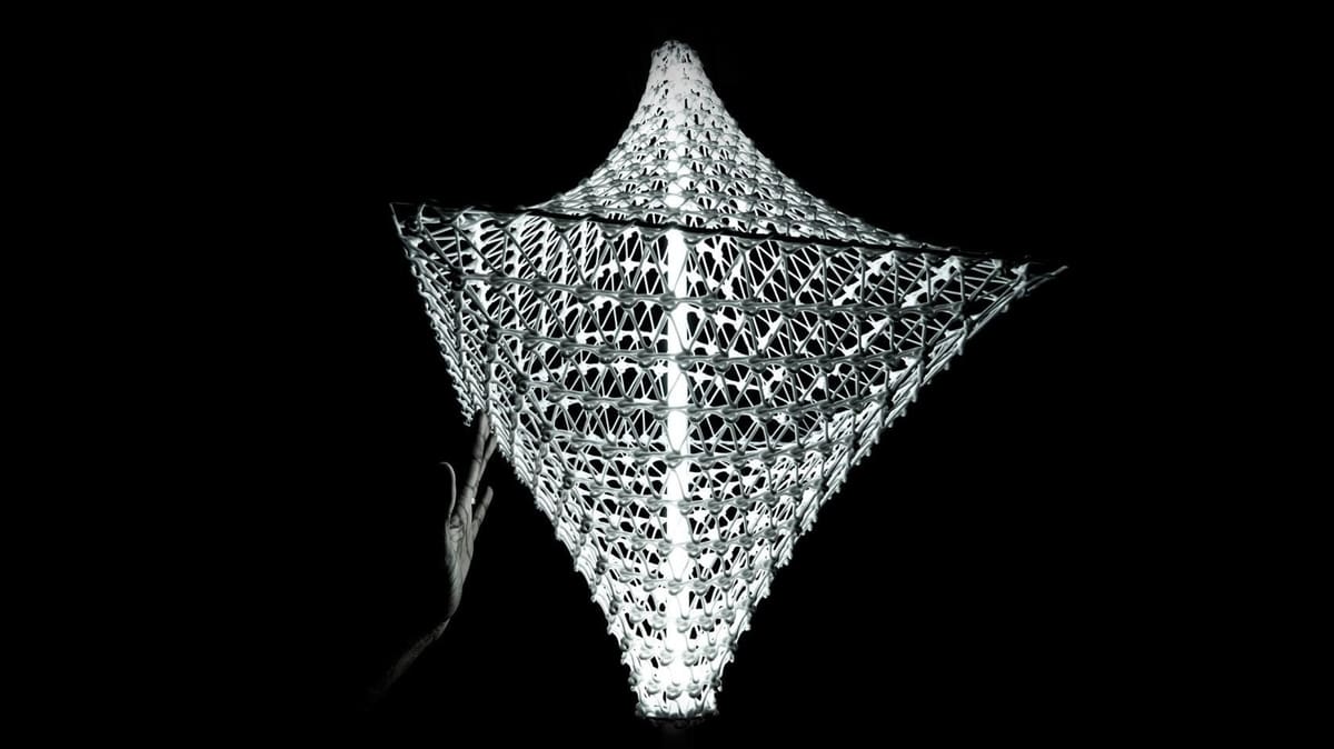Featured image of MIT Self-Assembly Lab Creates Tote Bags & Lamps at Design Miami