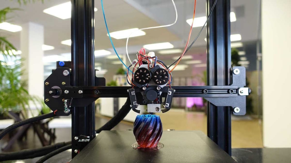 Image de l'en-tête de M3D lance la nouvelle imprimante 3D multicolore Crane Quad