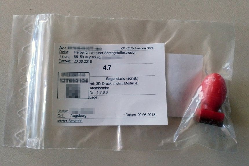 Featured image of German Police Raid Augsburg Fablab, Confiscate 3D Printed “Atom Bomb”