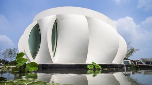 Featured image of US Students 3D Print a Sustainable Lotus House for Solar Decathlon 2018