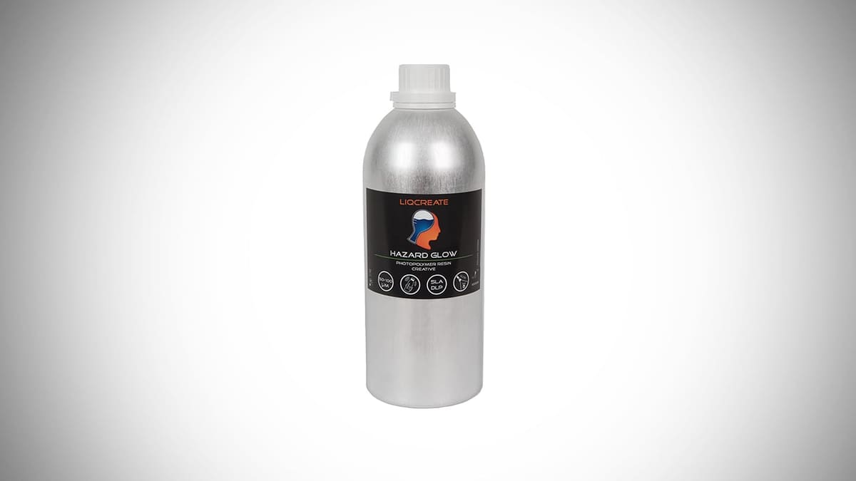 Featured image of [STUFF] Liqcreate Hazard Glow (in-the-Dark) Resin