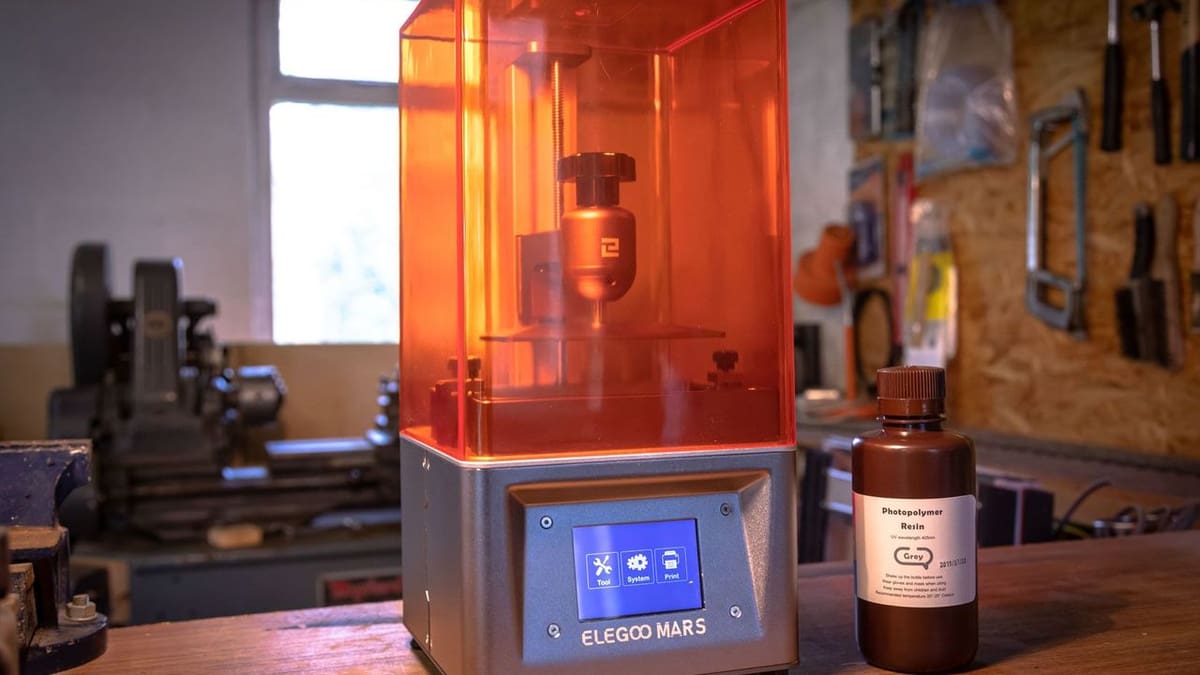 Featured image of Elegoo Mars (Pro) Resin: Which Resins Can I Use?