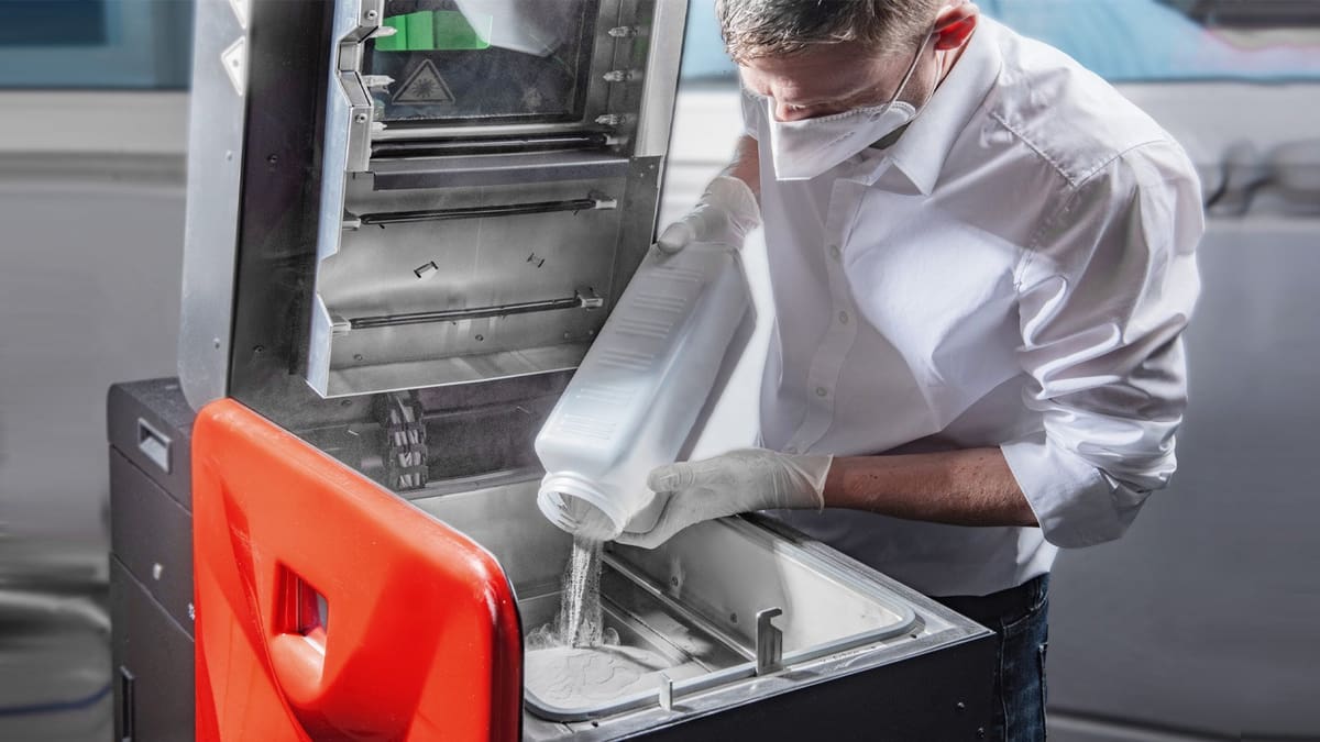 Featured image of SLS Powder Material Buyer’s Guide