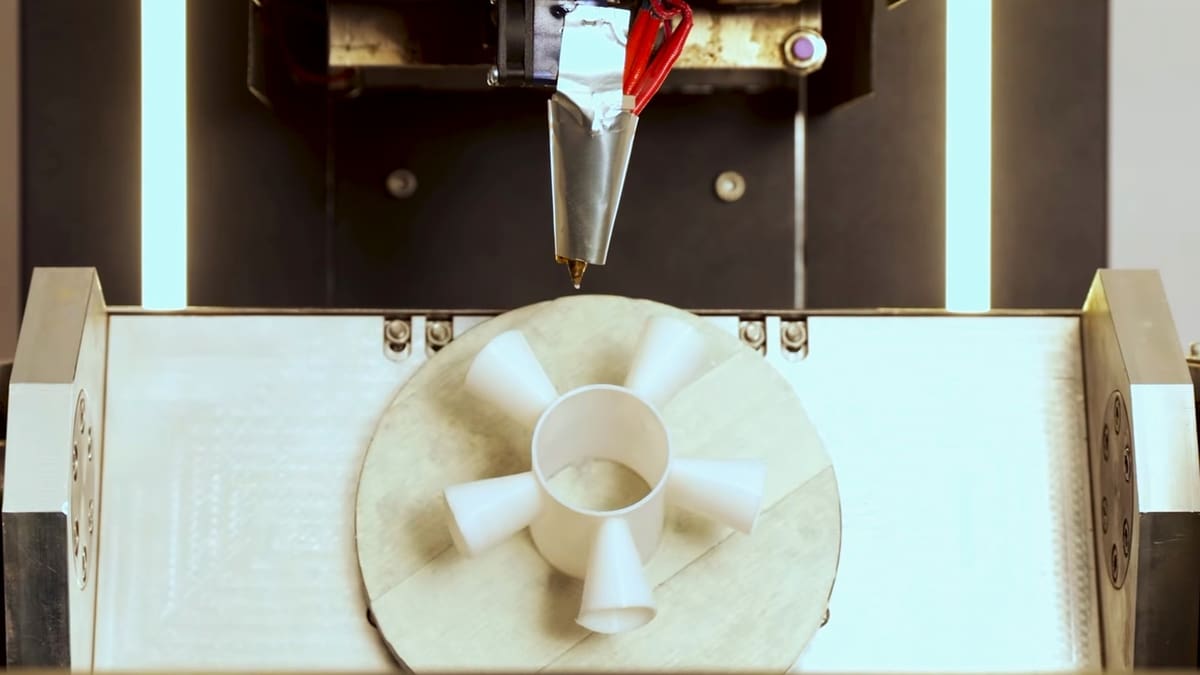 Featured image of What Is 5D Printing? – Simply Explained