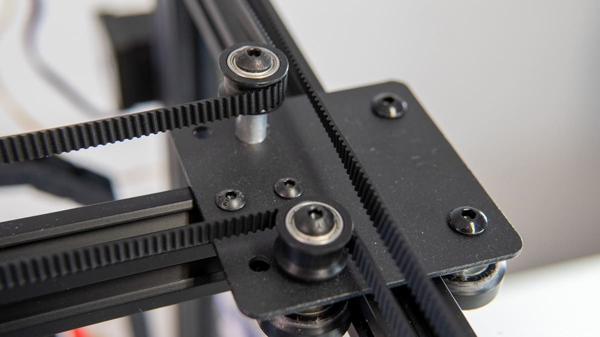 Featured image of CoreXY vs Cartesian 3D Printers: The Differences