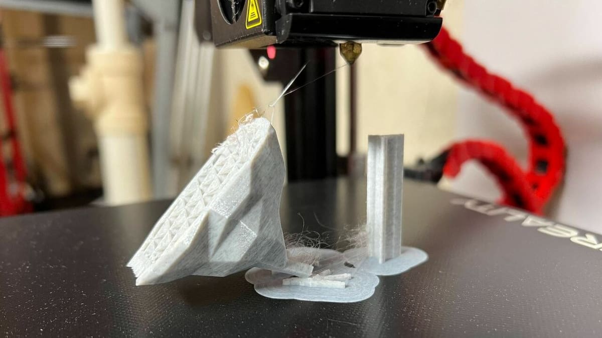 Featured image of Z Hop: What Is It & How to Configure It in Cura