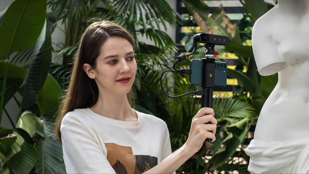 Featured image of Creality’s New 3D Scanner Weighs As Much as an Orange