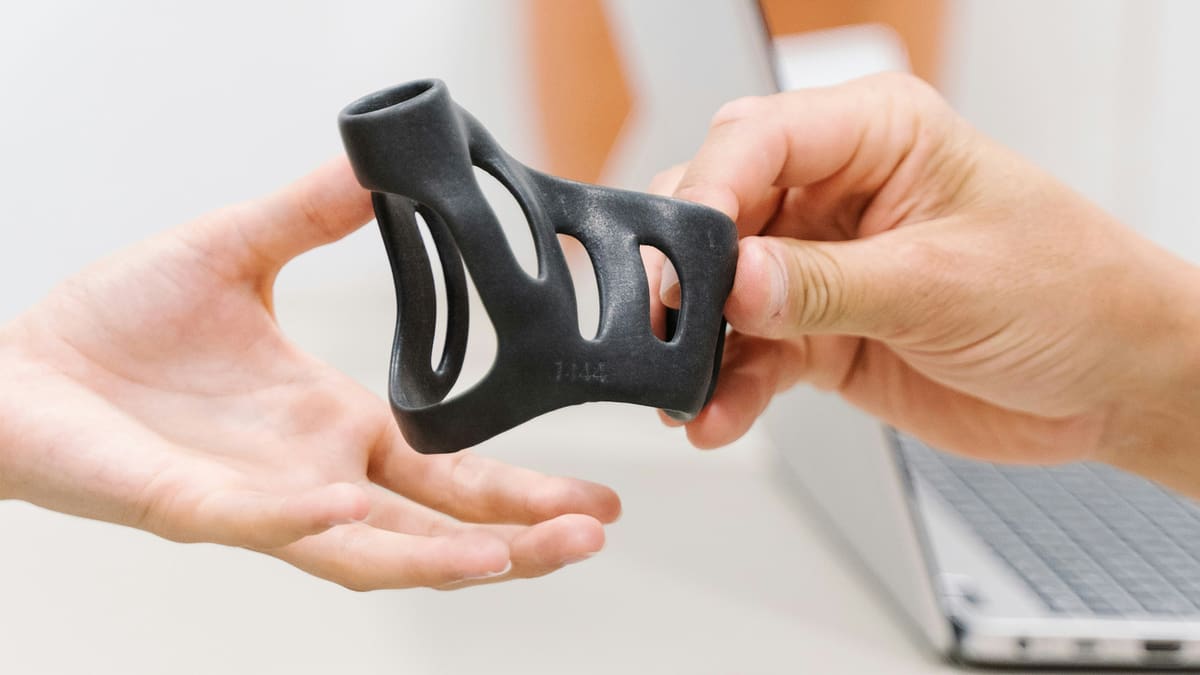 Featured image of This Arizona Pilot Project Lets Locals 3D Print for Free with Recycled Plastics