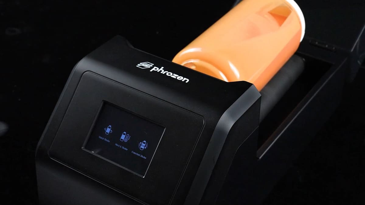 Featured image of Phrozen Launches Heat & Mix Station for Resin Materials