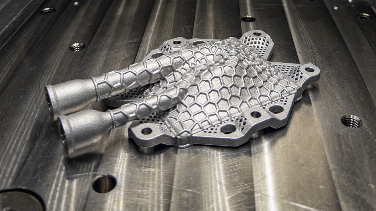 Imagen principal de Olvídese de los ventiladores: un intercambiador de calor impreso en 3D promete reducir el impacto energético de la IA