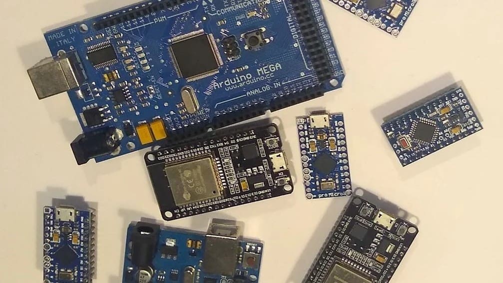 Featured image of Arduino for Beginners: How to Get Started