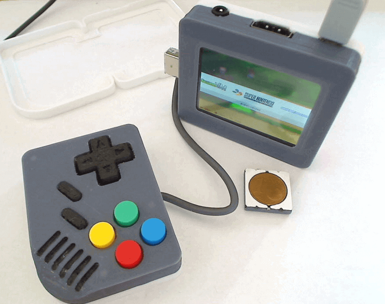 Photo de Boîtier RetroPie: Pi-Boy Classic (Boîtier Raspberry Pi pour Game Boy)