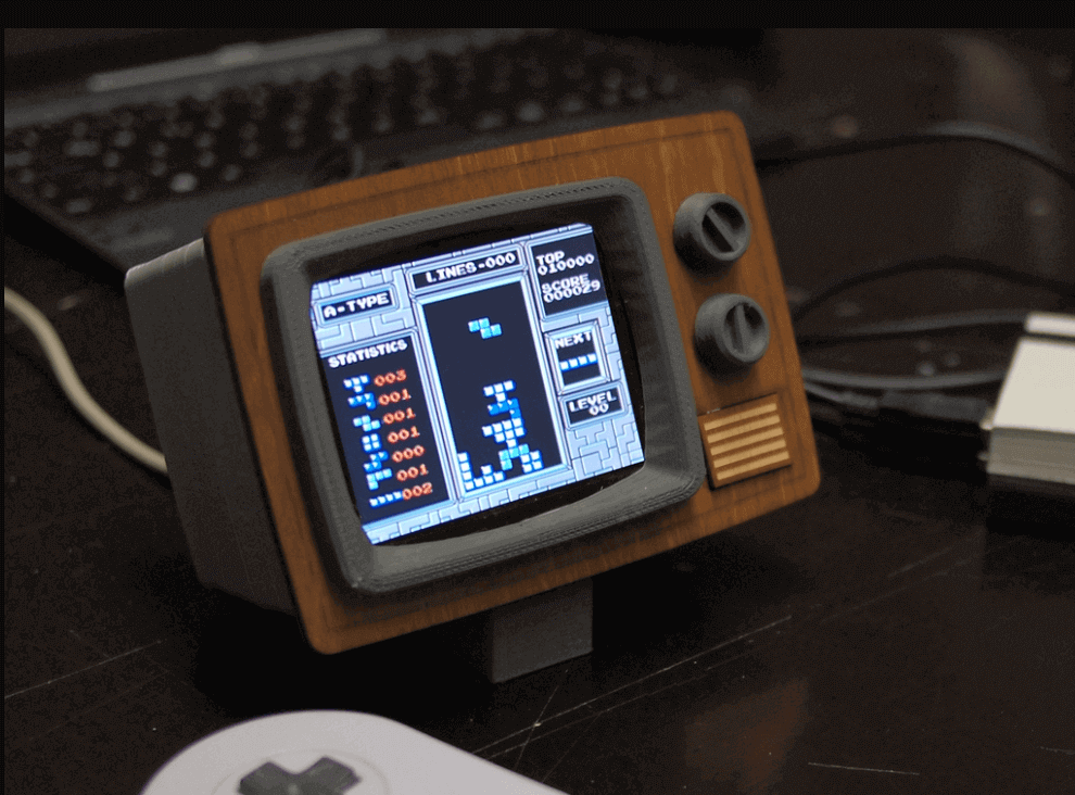 Photo de Boîtier RetroPie: RetroPi TV (boîtier pour écran LCD)