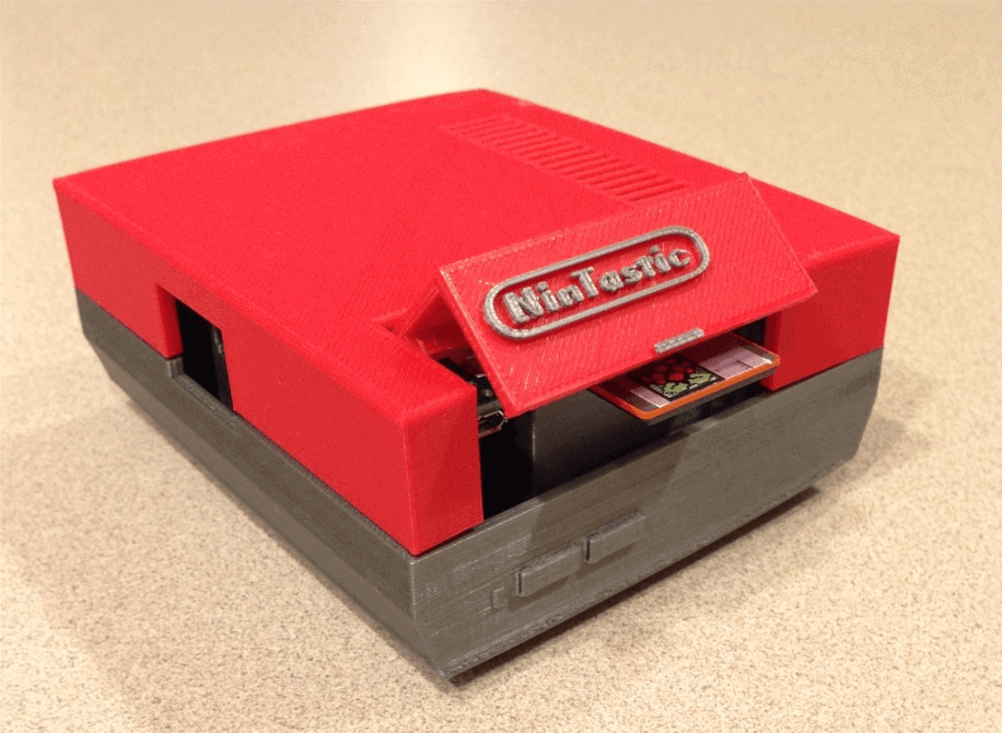 Photo de Boîtier RetroPie: NinTastic (boîtier Raspberry Pi pour Nintendo)