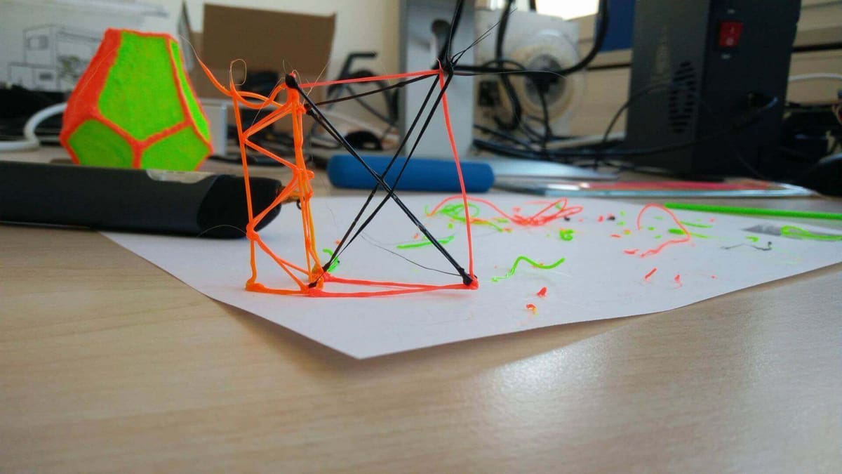 Image of 3Doodler Review: Freehand Drawing is Messy