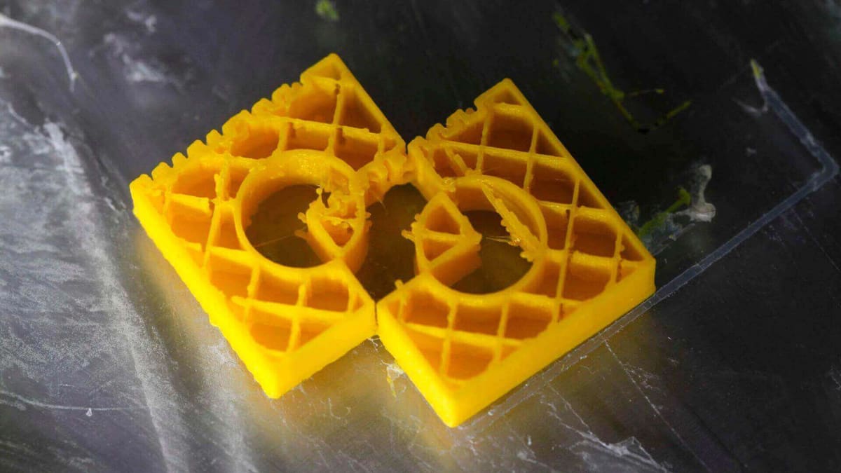 Image of 3D Printing Troubleshooting: 3D Printing Problems & Solutions (FDM & SLA): Print is Unusually Weak/Looks Wrong (Non-Manifold Edges)