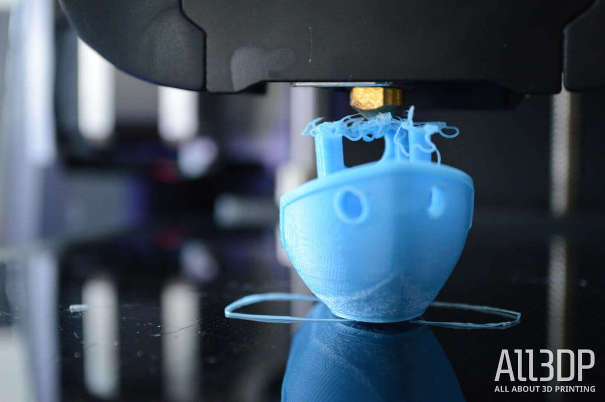 Image of 3D Printing Troubleshooting: 3D Printing Problems & Solutions (FDM & SLA): Print Doesn't Stick to Print Bed