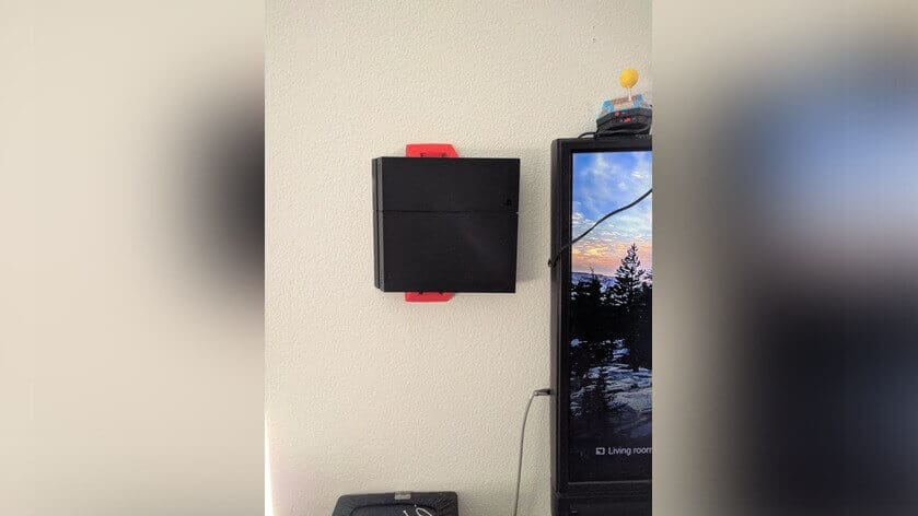 Image of Best PS4 Mods and Accessories to 3D Print: PlayStation 4 Wall Mount