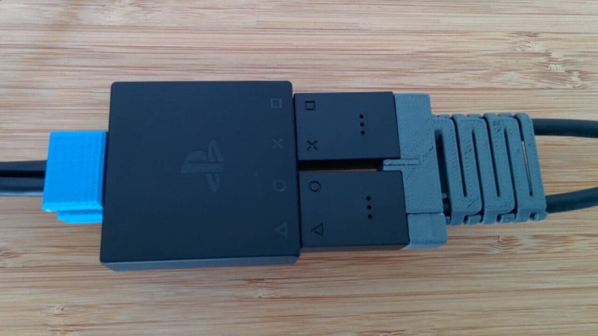 Image of PSVR Stands & Accessories to Buy or DIY: PlayStation 4 VR Wire Bend Protection