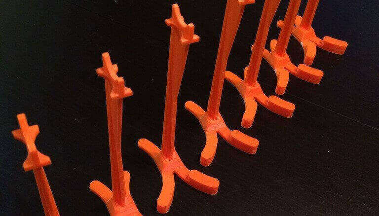 Image of DIY Barbie Accessories: Doll Display Stand